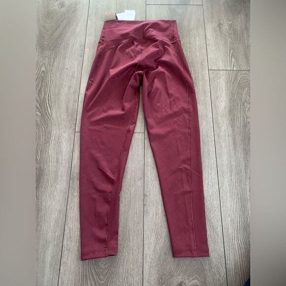 Adidas woman’s 7/8 length tights high rise - Picture 2 of 6